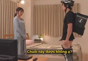 Móc lồn em gái vừa mới đi học về bót cả cặc