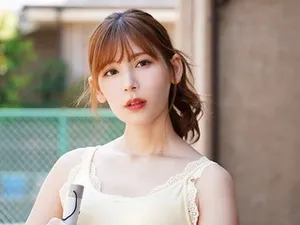 Đến nhà thằng bạn chơi mà gặp cô bạn gái ở nhà 1 mình