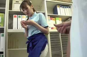 Con dâu vú đẹp ngày nào cũng phải ngửa lồn cho bố địt